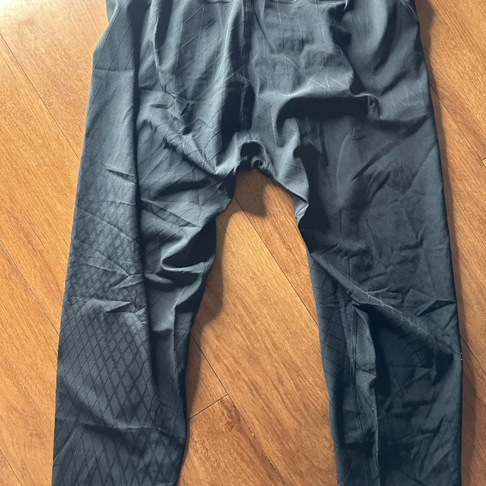 Nike Men’s Black Athletic Leggings - Picture 2 of 5